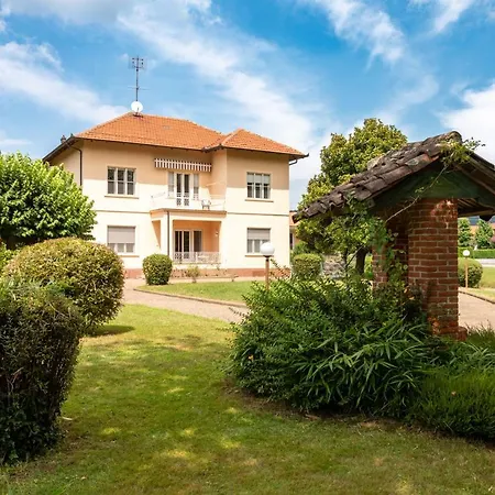 Maison Cecile Appartamento In Villa. Host Marianna Aglie Exterior photo