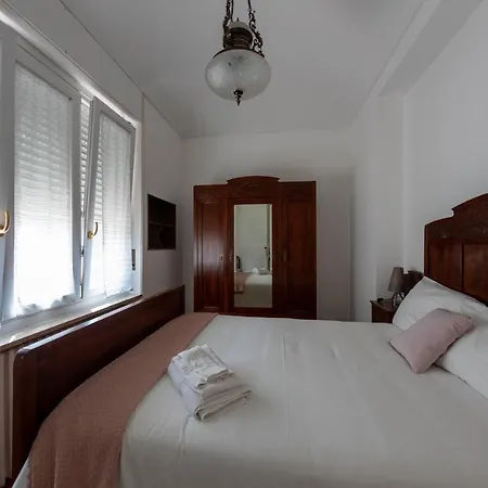 Maison Cecile Appartamento In Villa. Host Marianna Aglie Exterior photo